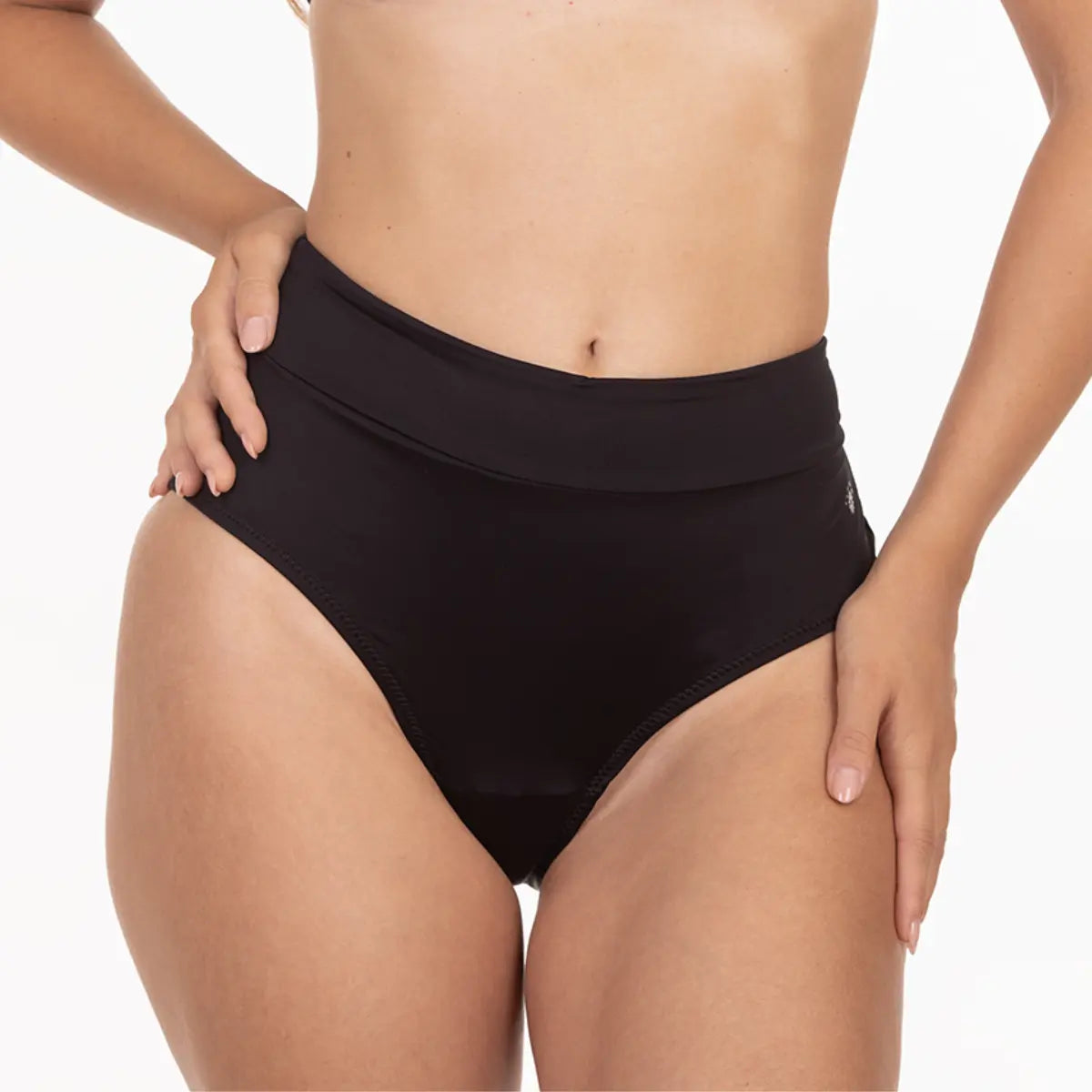 femieko kaia slip menstrual negru cu talie inalta.